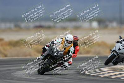 media/Nov-15-2025-Race Pace (Sat) [[8de605a2d8]]/Non Verified Riders (1st 20 Minutes)/Turn 4 (1010am)/